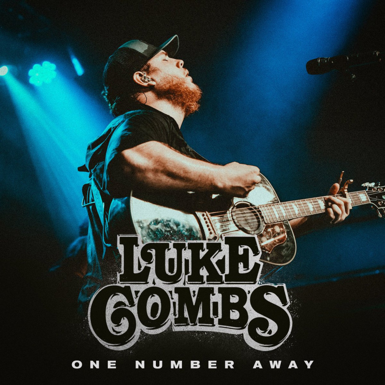Luke Combs - One Number Away Noten für Piano